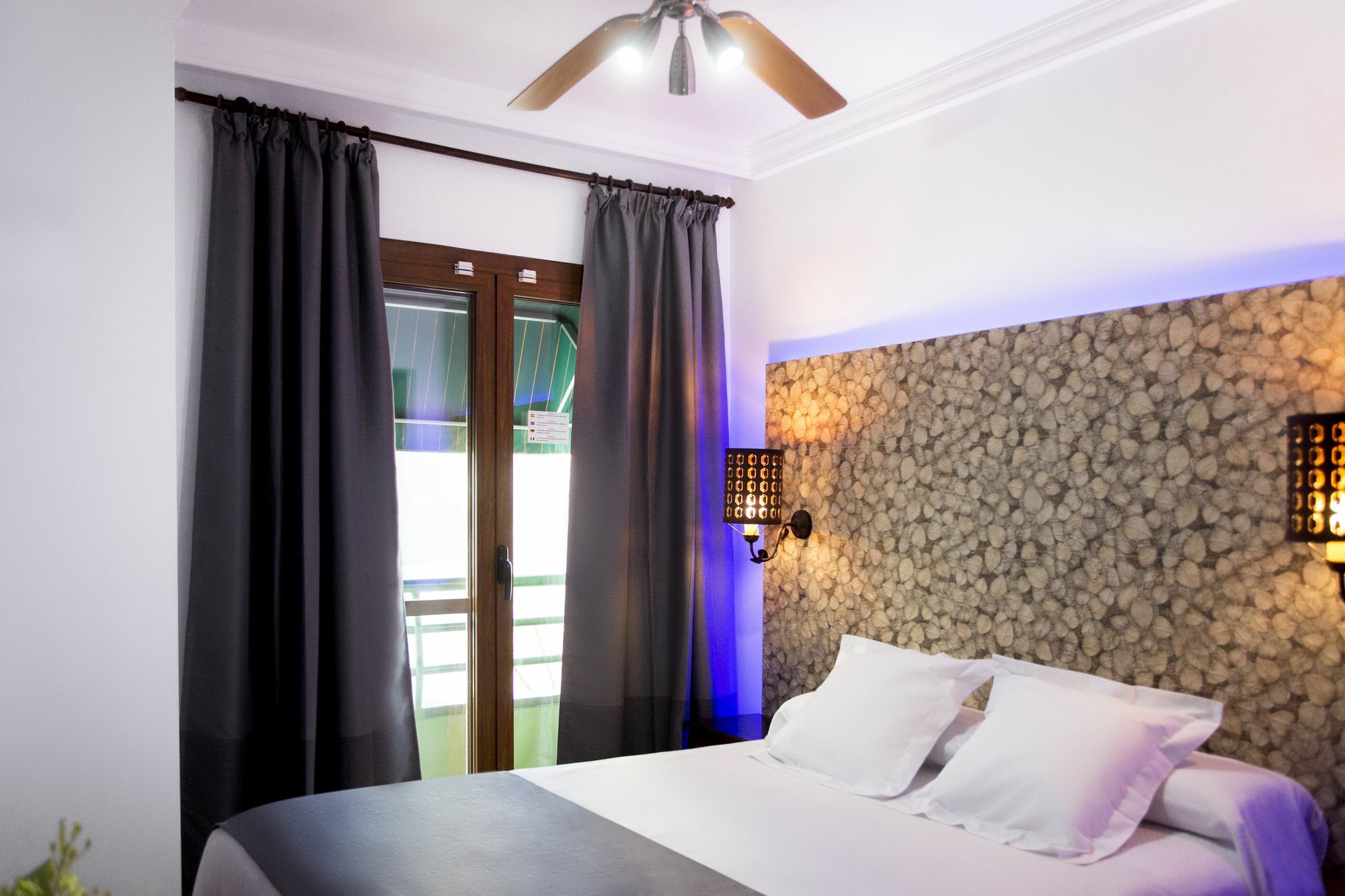 Hostal Alhambra - Adults Only Nerja Exterior foto